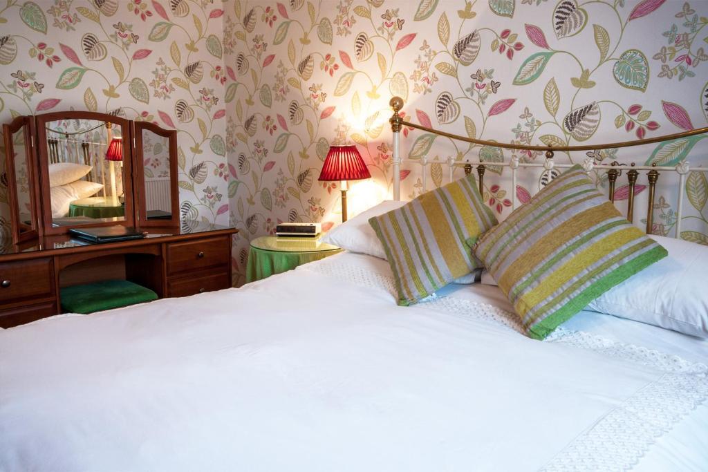 Bishopsgate House Hotel Beaumaris Habitación foto